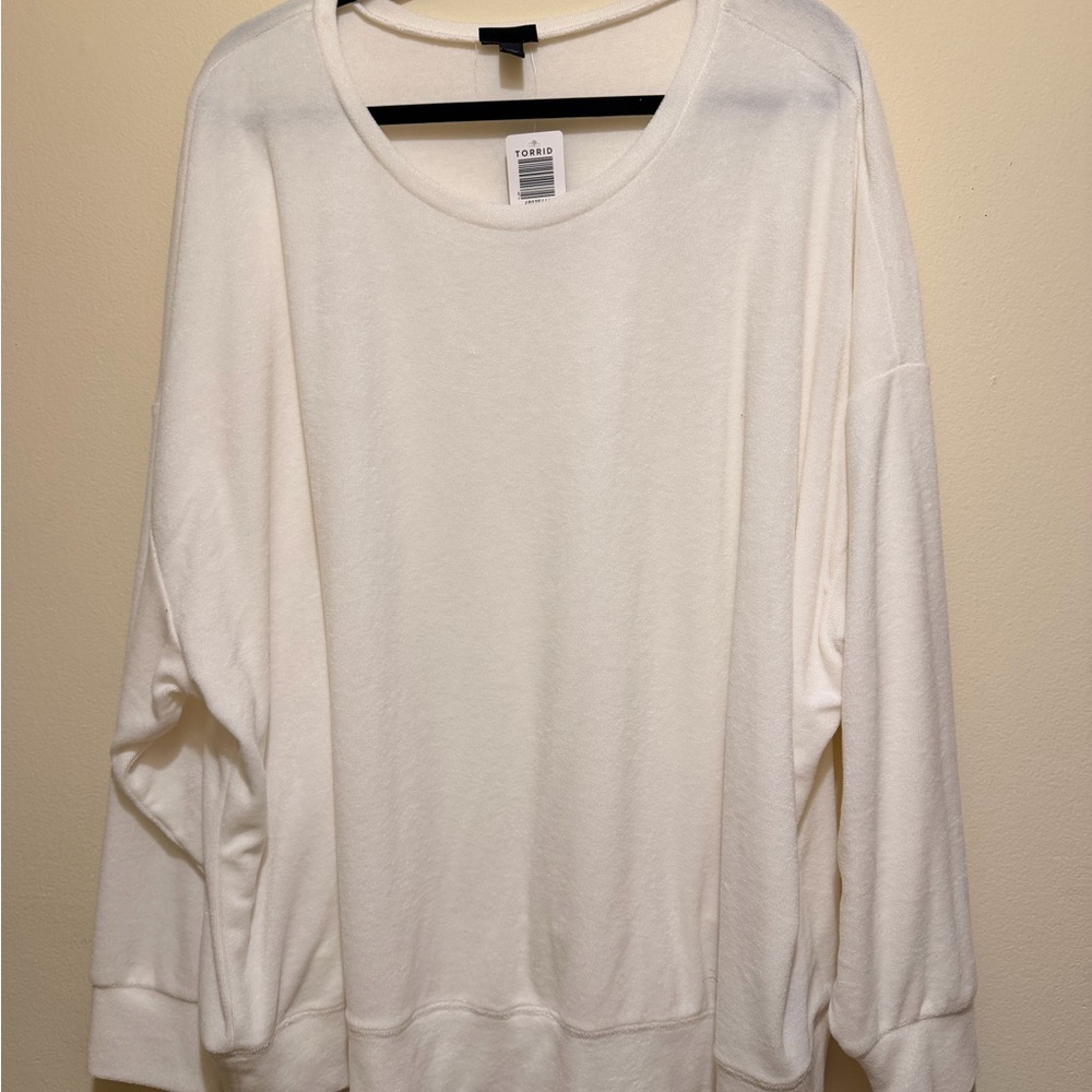 torrid Cream Scoop Neck Pullover Sweatshirt